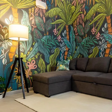Tropical Boutique Apartment