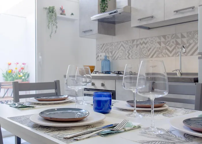 Tropical Boutique - Апартаменти *