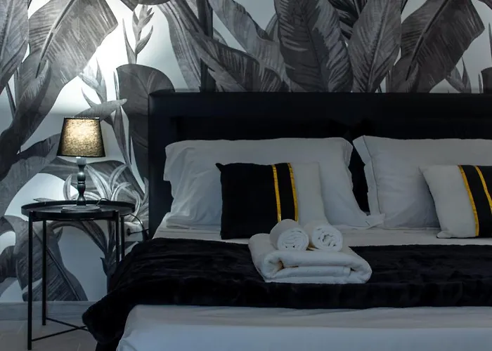 Tropical Boutique - Апартаменти *